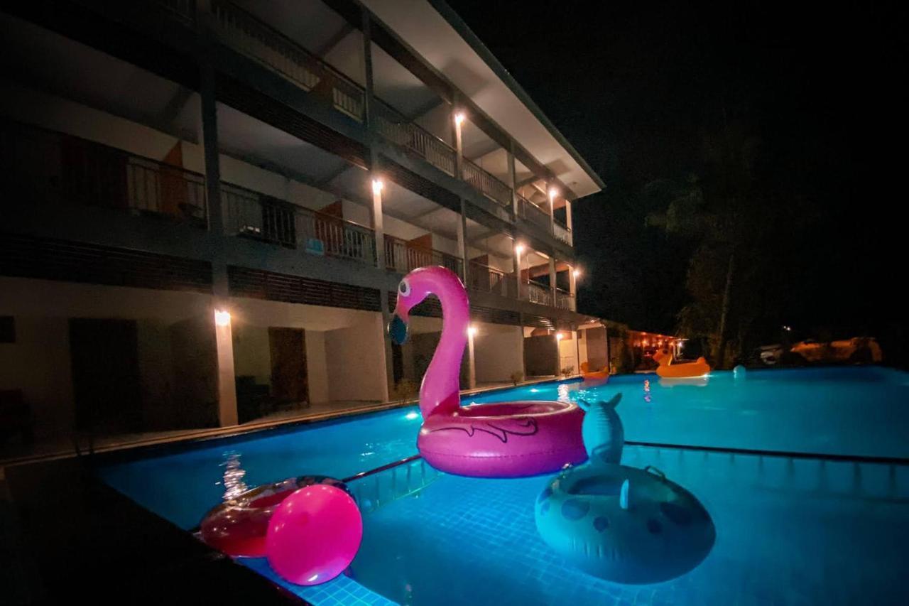 Chanpailin Omarzaa Krabi town Buitenkant foto